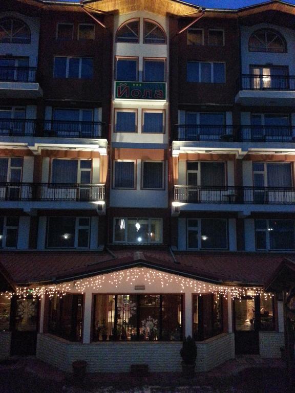 Family Hotel Yola TsTschepelare Exterior foto